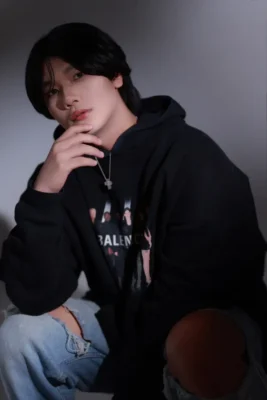 俊（Shun）